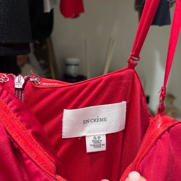 Dress - Picture 4 of 5